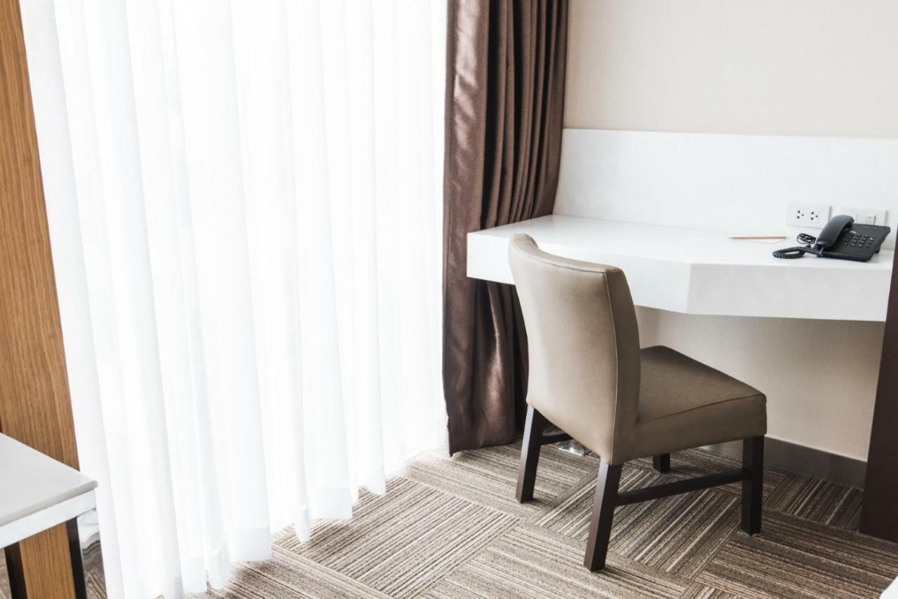 Twothree A Homely Hotel - Sha Extra Plus Bangkok Esterno foto